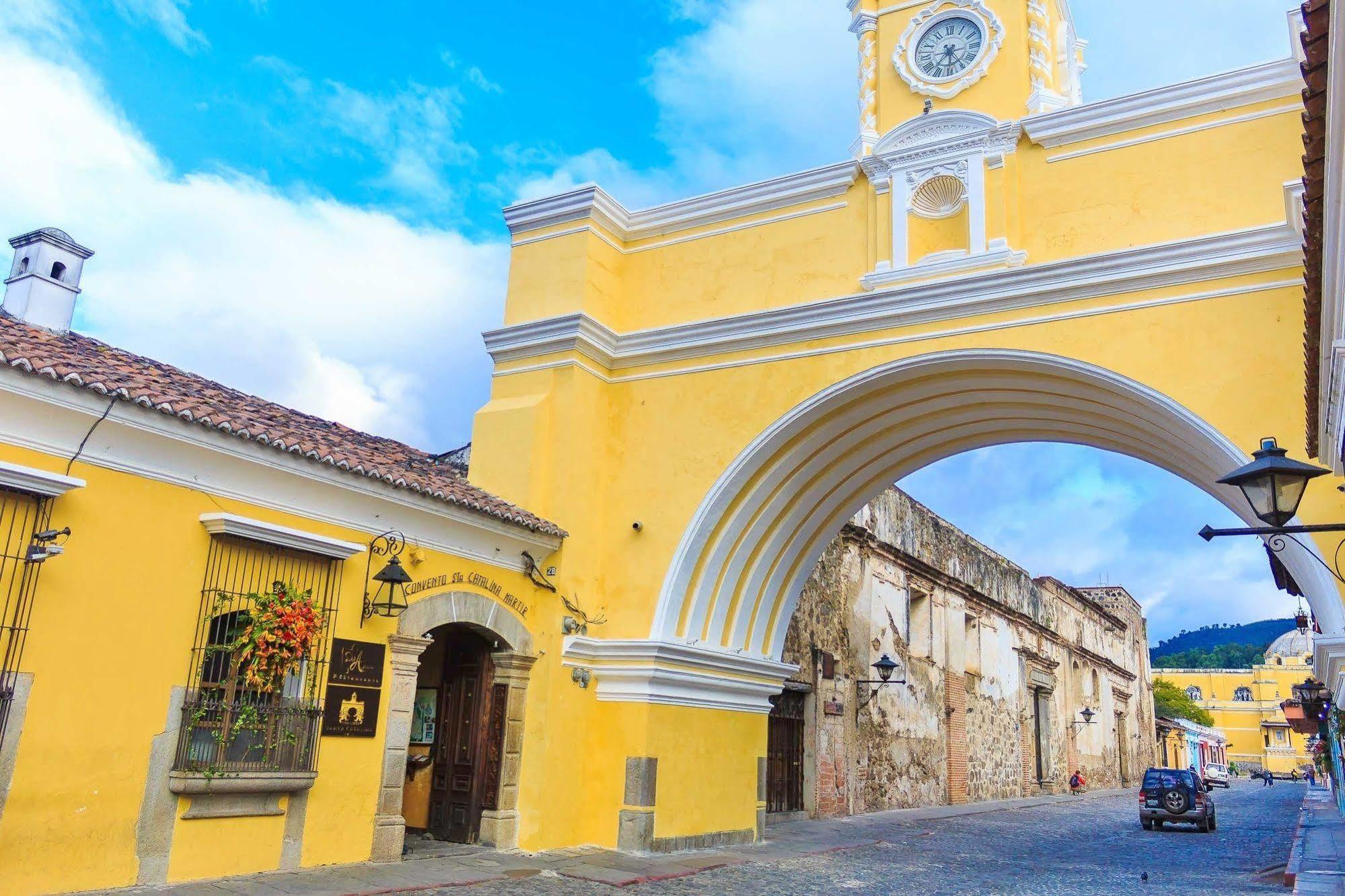 Hotel Convento Santa Catalina By Ahs Антигуа-Гватемала Экстерьер фото